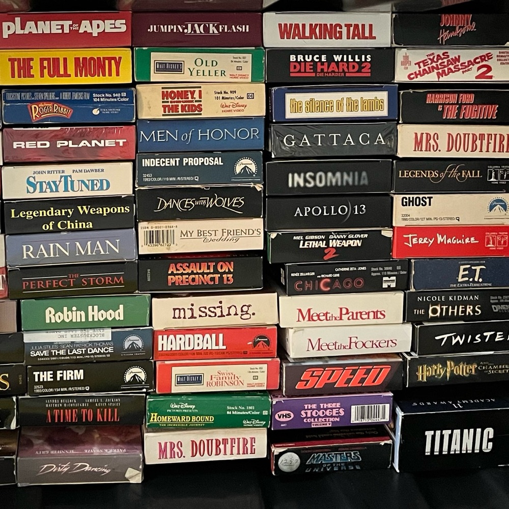 💫 Donated💫 Lot/8 MAKE ‘n OFFER Choose 8 VHS Movies 80’s 90’s 2000’s more - Picture 11 of 11
